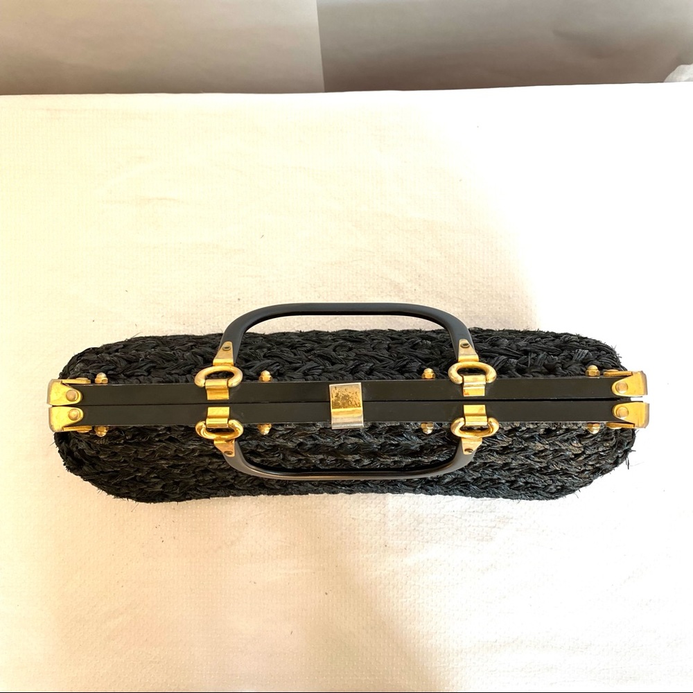 Beautiful Vintage Hand Bag - Picture 5 of 13